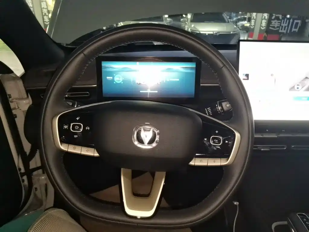 Changan Eado — миниатюра 11