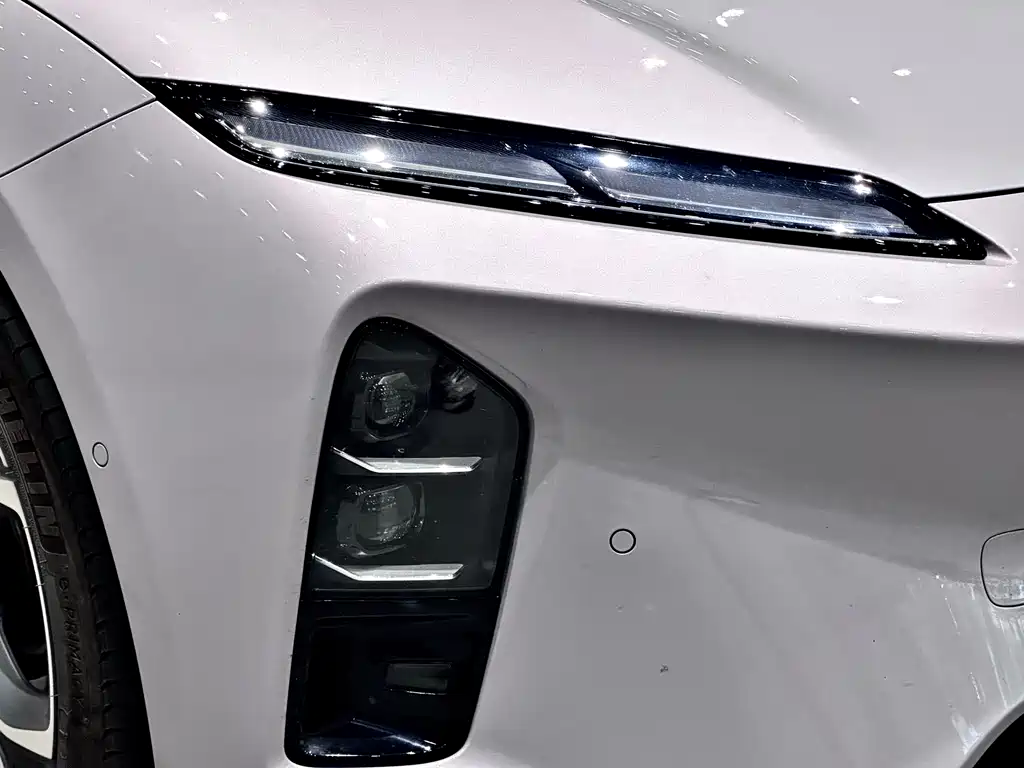 NIO ET5T — миниатюра 5