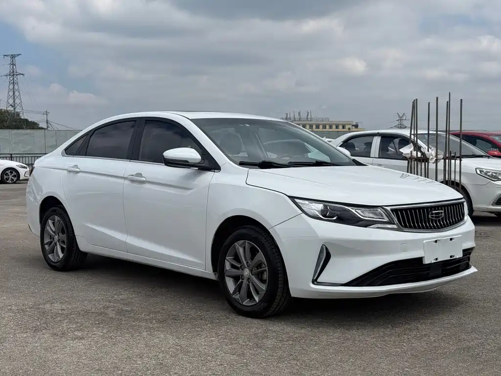 Geely Emgrand GL — миниатюра 3