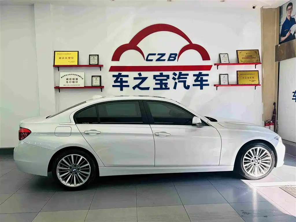 BMW 3 Series — миниатюра 8