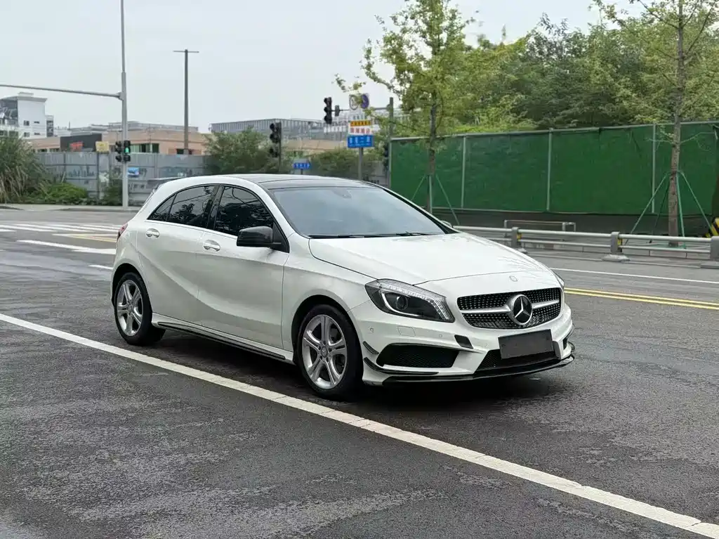 Mercedes-Benz A-Class (Import) — миниатюра 3