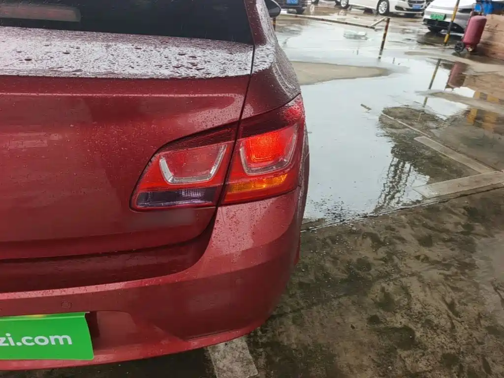 Chevrolet Cruze — миниатюра 8
