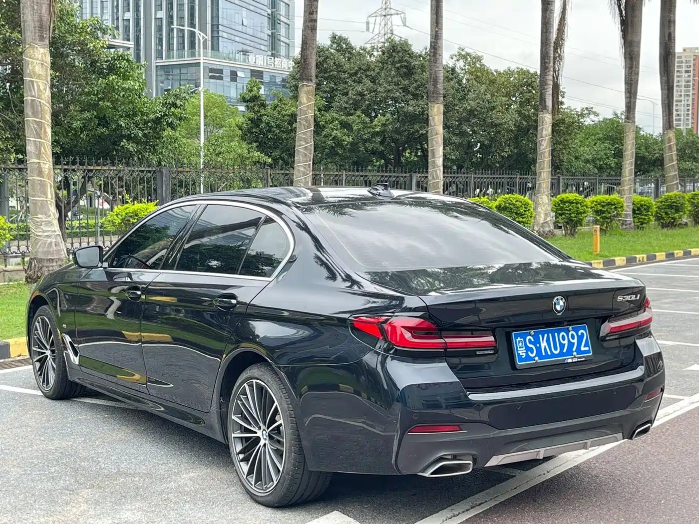 BMW 5 series id 4599810 из Китая 12