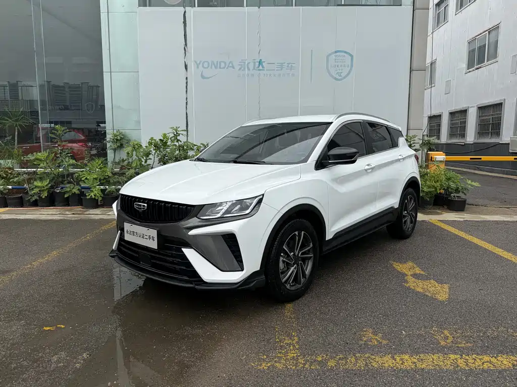 Geely Binyue — миниатюра 10