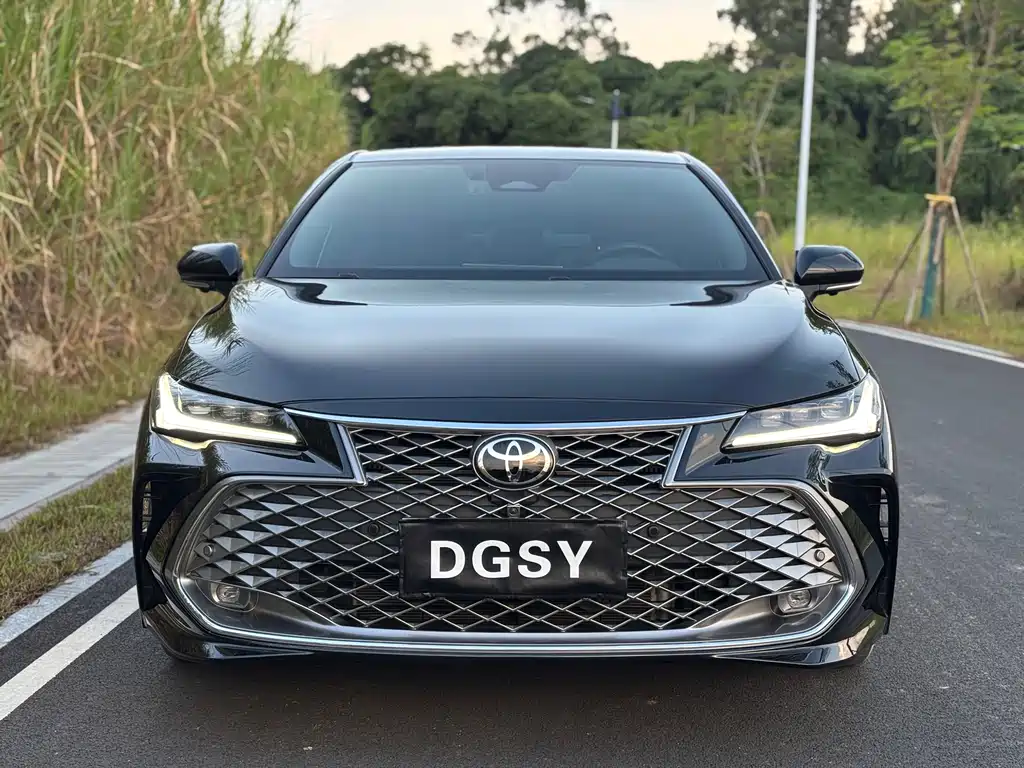 Toyota Avalon — миниатюра 2