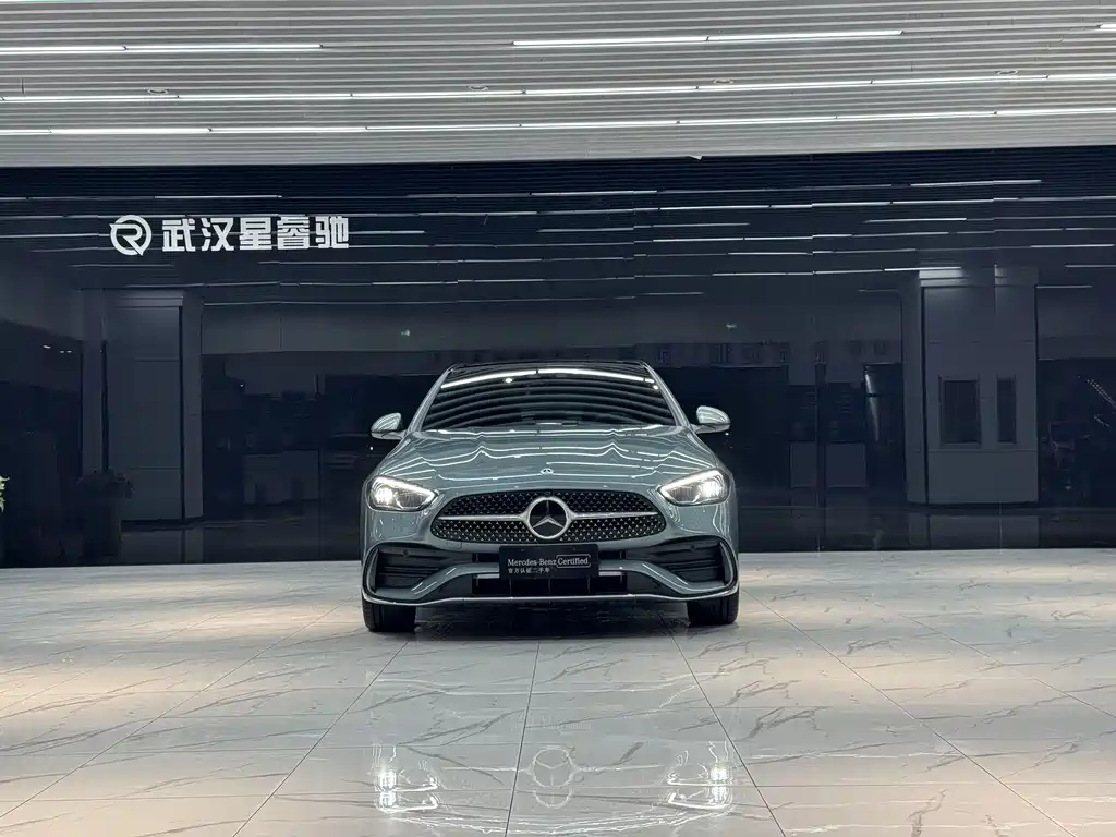 Mercedes-Benz C-Class — миниатюра 3