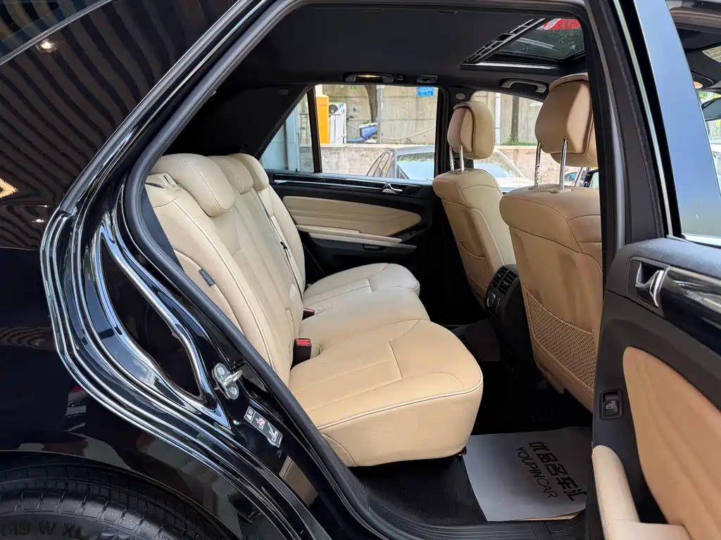 Mercedes-Benz M-Class — миниатюра 22