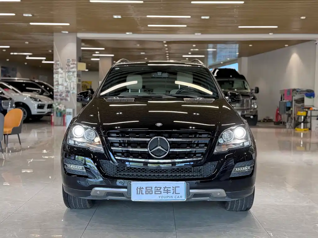 Mercedes-Benz M-Class — миниатюра 2
