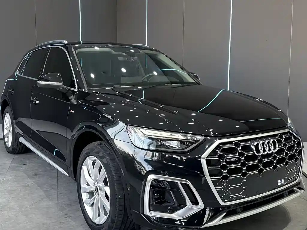 Audi Q5L 2022 40T Luxury