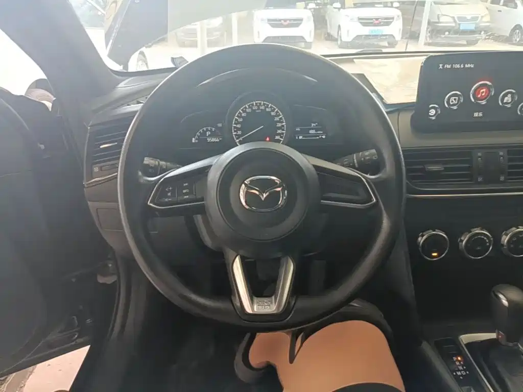 Mazda CX-4 — миниатюра 11