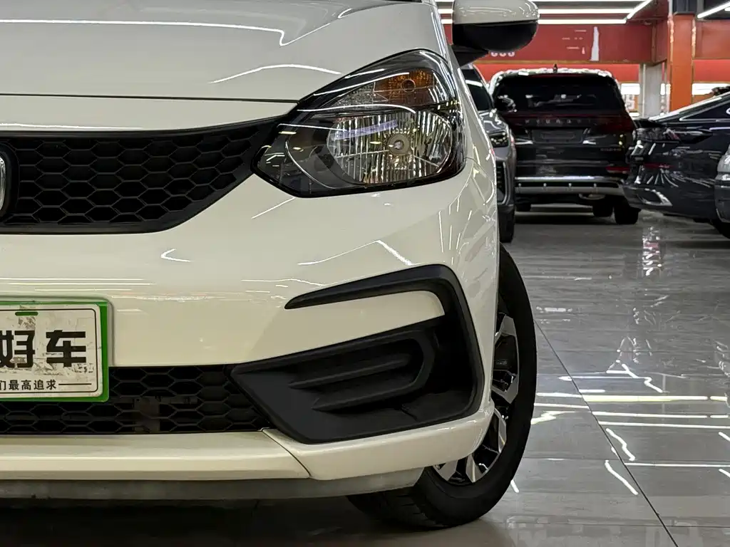 Honda Fit — миниатюра 7