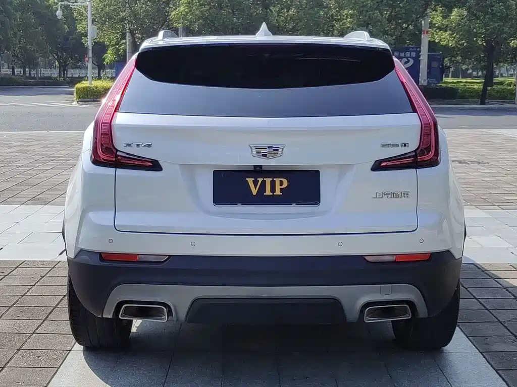 Cadillac XT4 — миниатюра 6