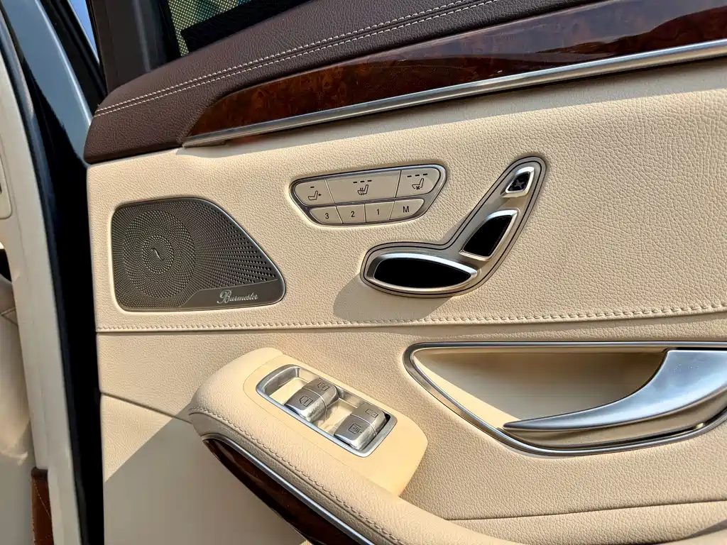 Mercedes-Benz S-Class — миниатюра 9