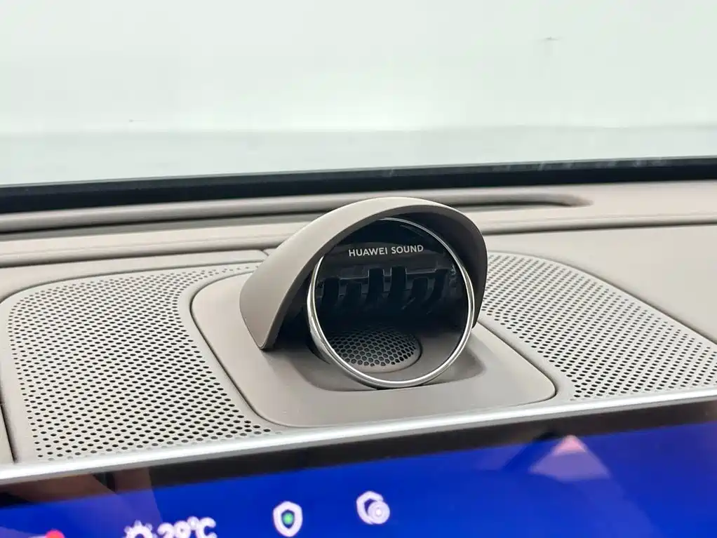 AITO AITO M7 — миниатюра 17