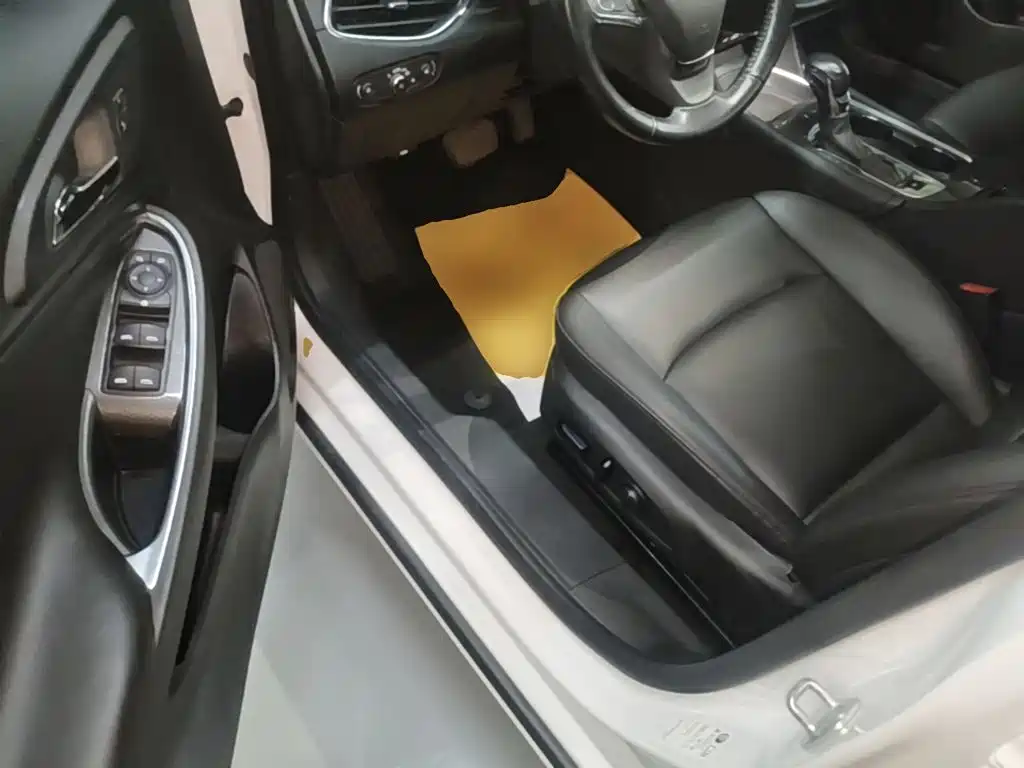 Chevrolet Malibu XL — миниатюра 16