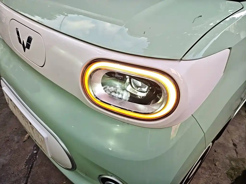 Wuling MINIEV — миниатюра 24