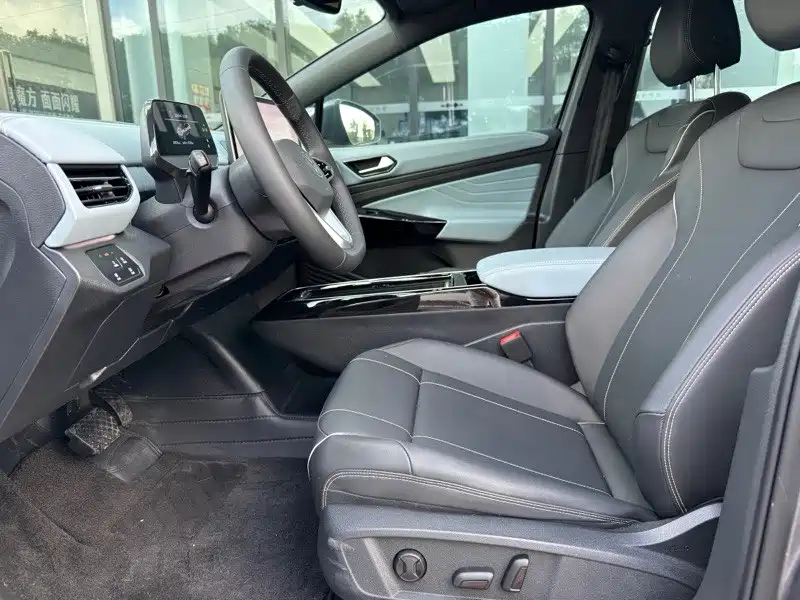 Volkswagen ID.4 X — миниатюра 4