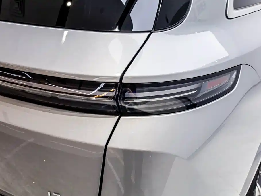 Li Auto Li L7 — миниатюра 5