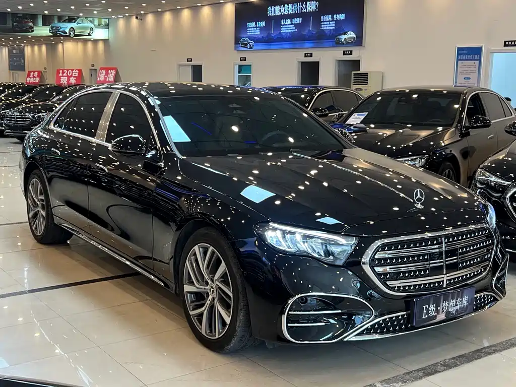 Mercedes-Benz E-Class — миниатюра 3