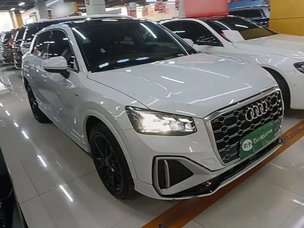 Audi Q2L — миниатюра 4
