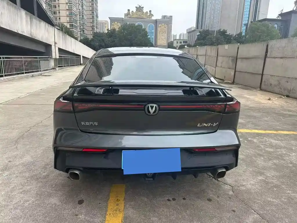 Changan UNI-V — миниатюра 7