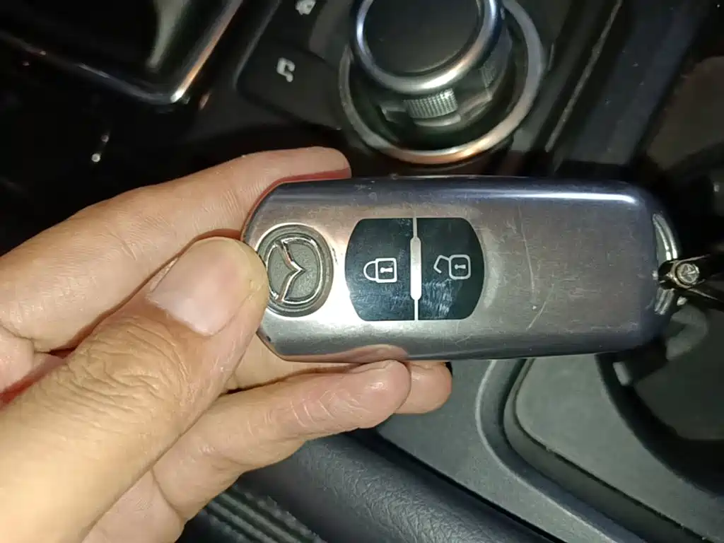 Mazda 3 Axela — миниатюра 9