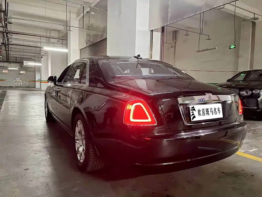 Rolls-Royce Ghost — миниатюра 4