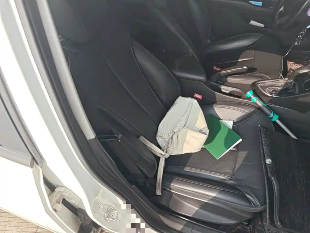 Buick Excelle — миниатюра 25