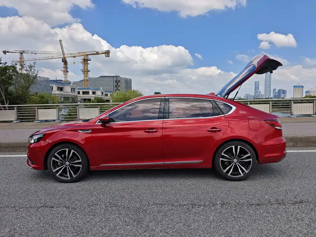 MG MG6 — миниатюра 5