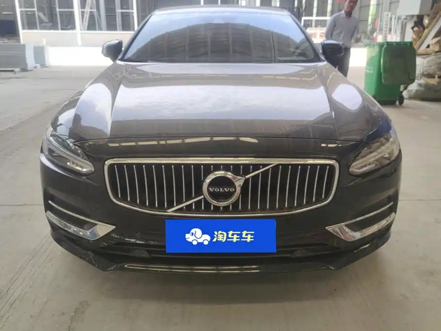 Volvo S90 — миниатюра 2