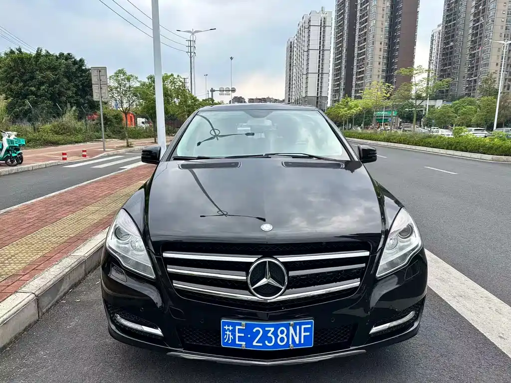 Mercedes-Benz R-Class — миниатюра 2