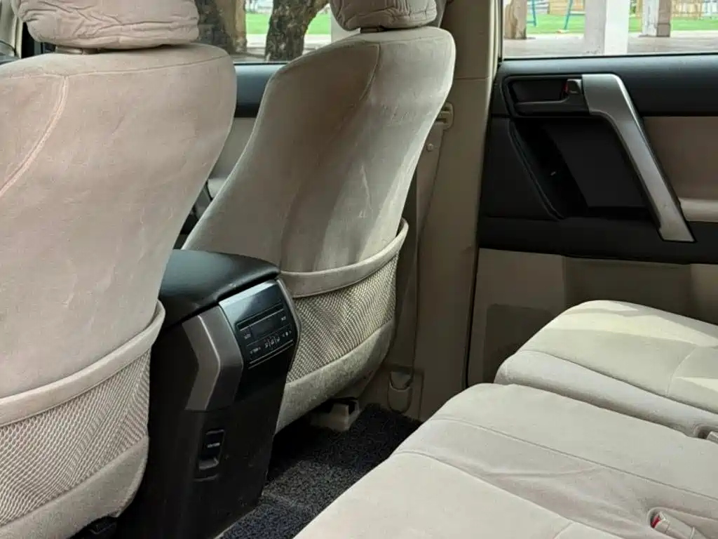 Toyota Prado (Import) — миниатюра 5