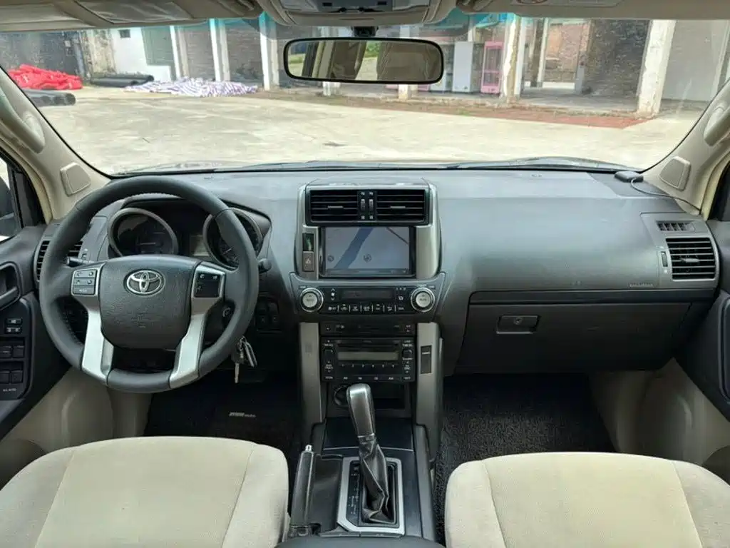 Toyota Prado (Import) — миниатюра 7