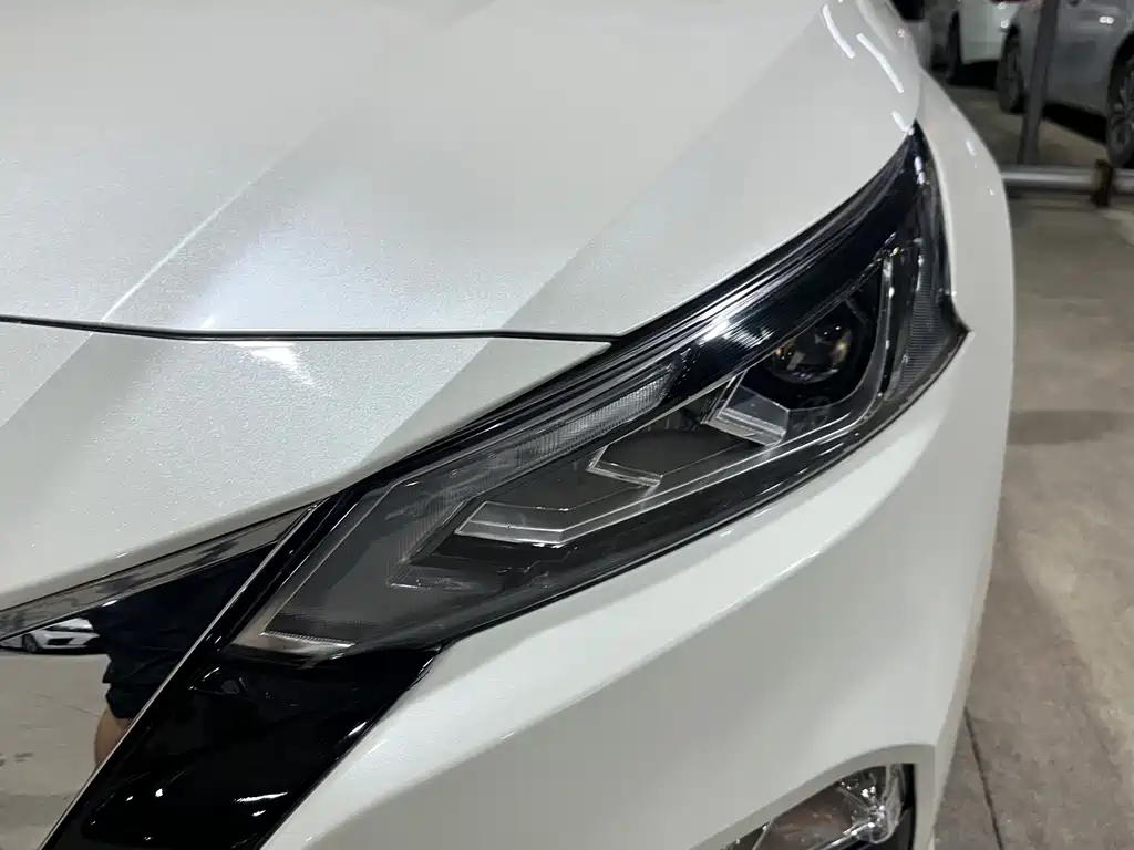 Nissan Teana — миниатюра 14
