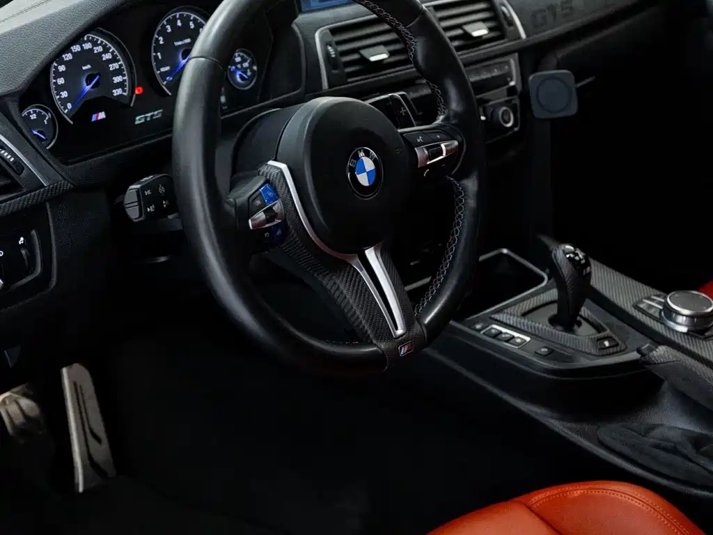 BMW M3 — миниатюра 6