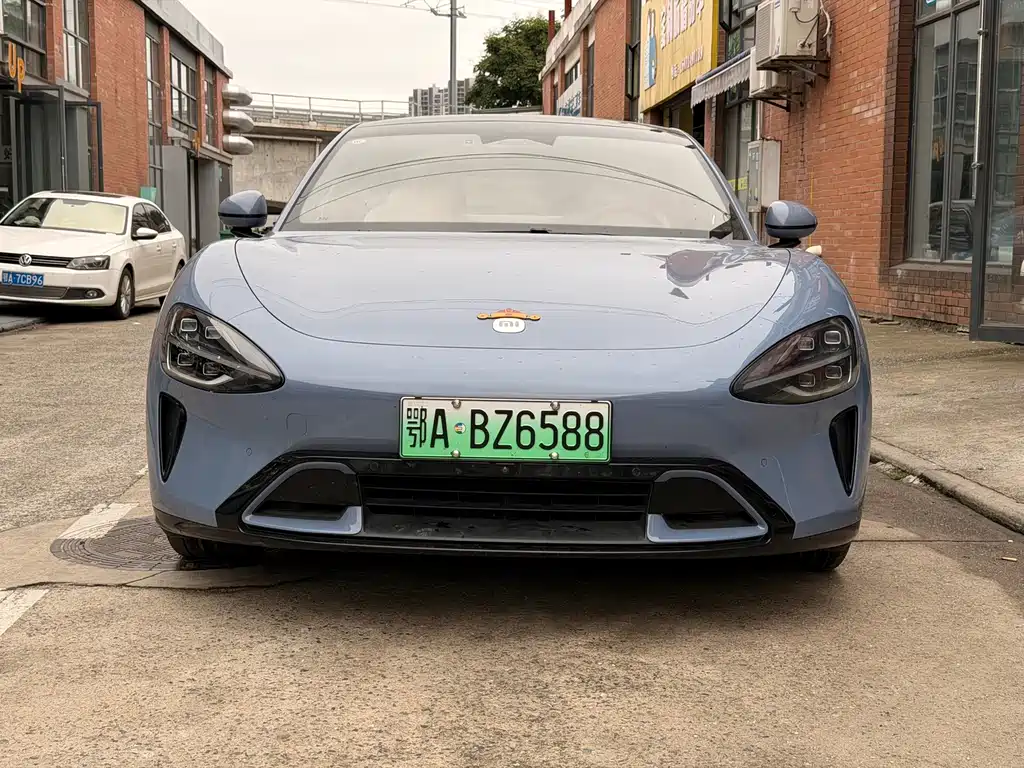 Xiaomi SU7 — миниатюра 2