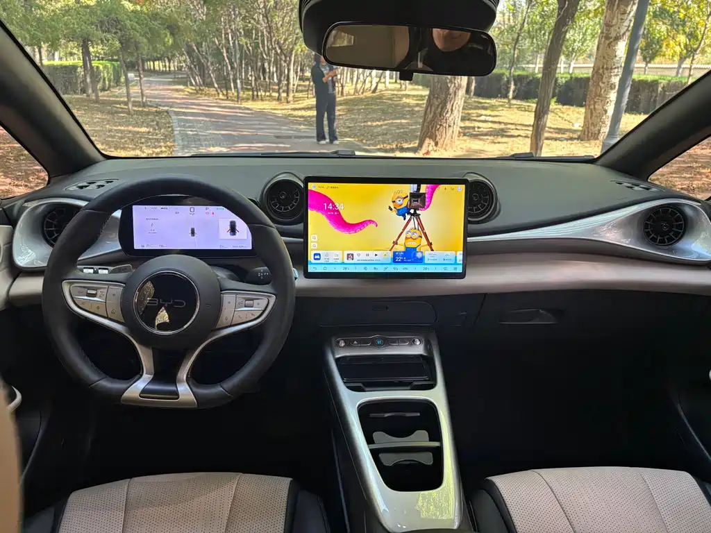 BYD Dolphin — миниатюра 6
