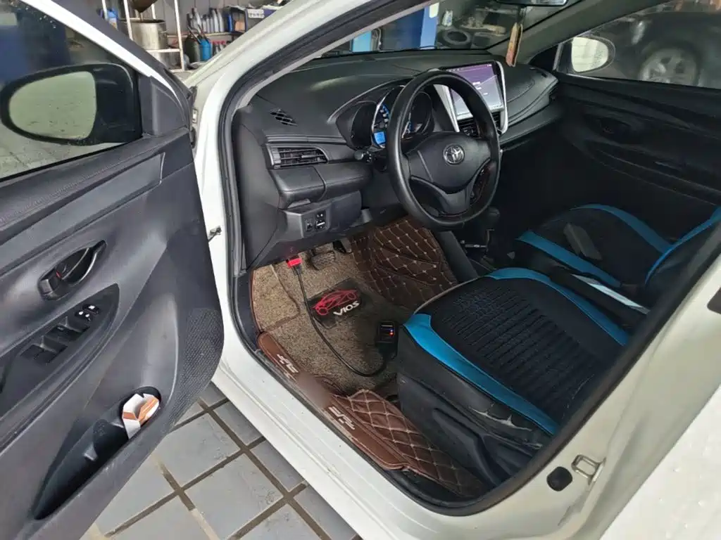 Toyota Vios FS — миниатюра 16