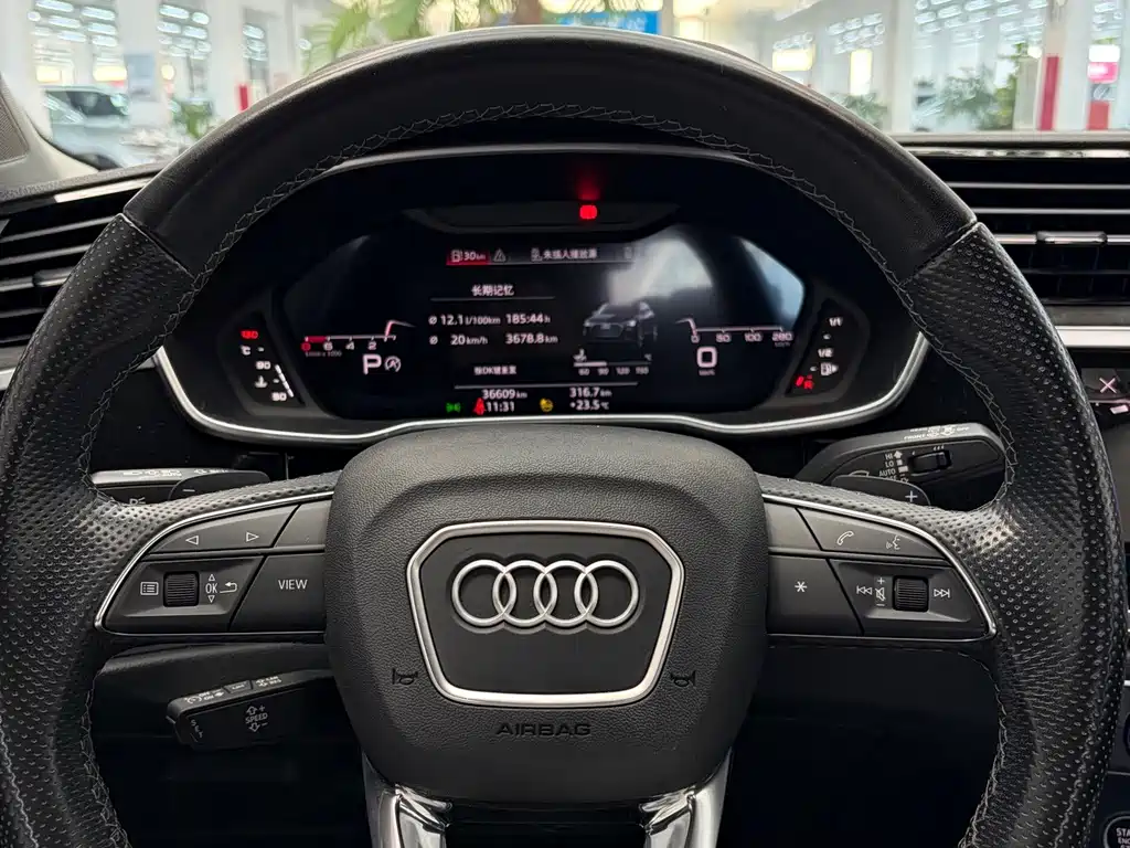 Audi Q3 Sportback — миниатюра 12