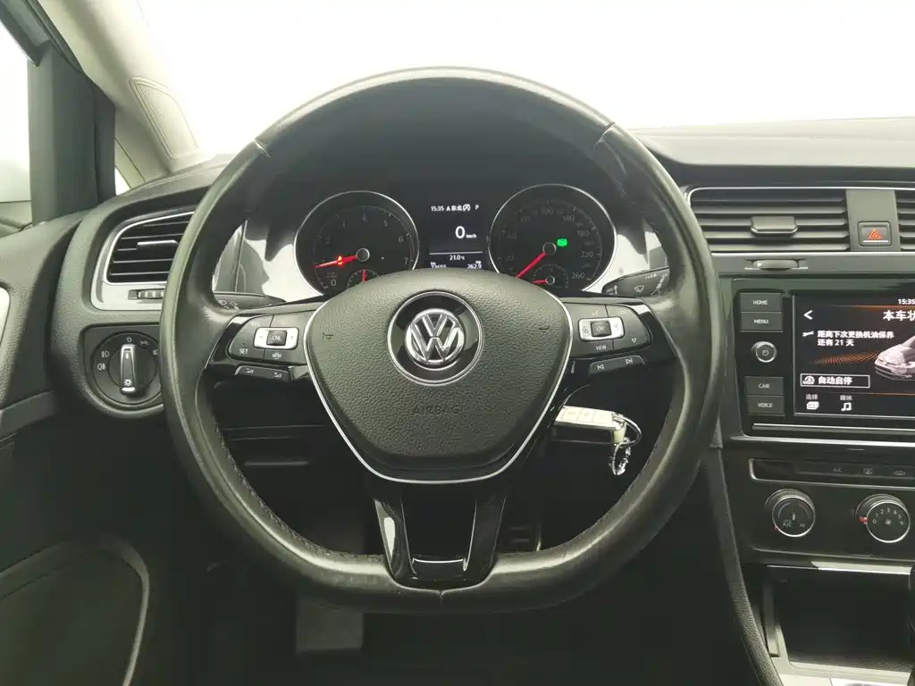 Volkswagen Golf — миниатюра 11