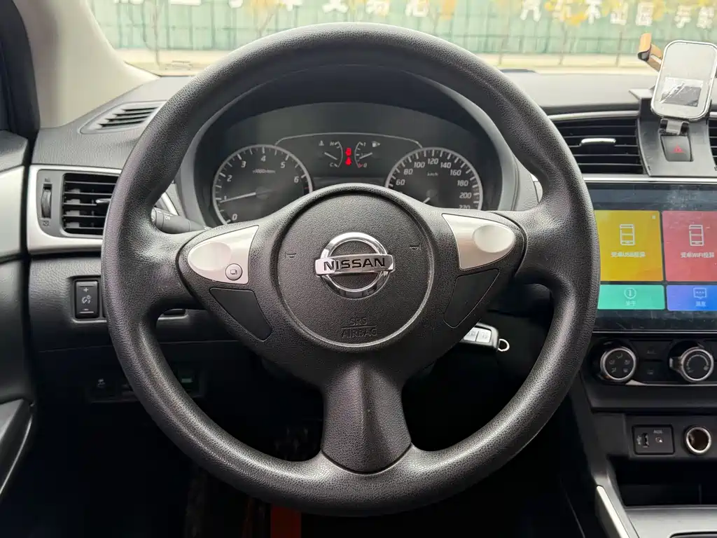 Nissan Sylphy — миниатюра 14