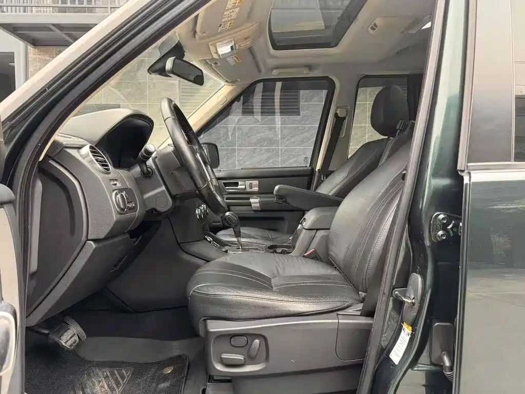 Land Rover Discovery — миниатюра 4