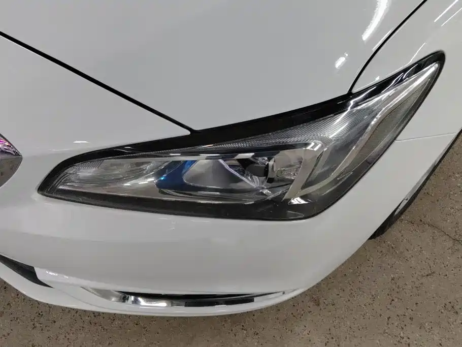 Buick Verano — миниатюра 5