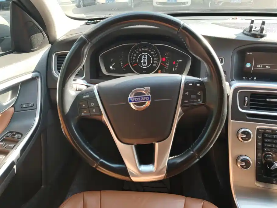 Volvo S60 — миниатюра 14