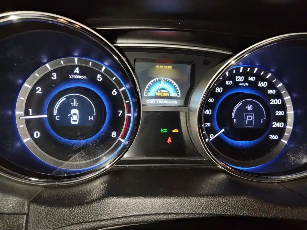 Hyundai Sonata — миниатюра 4
