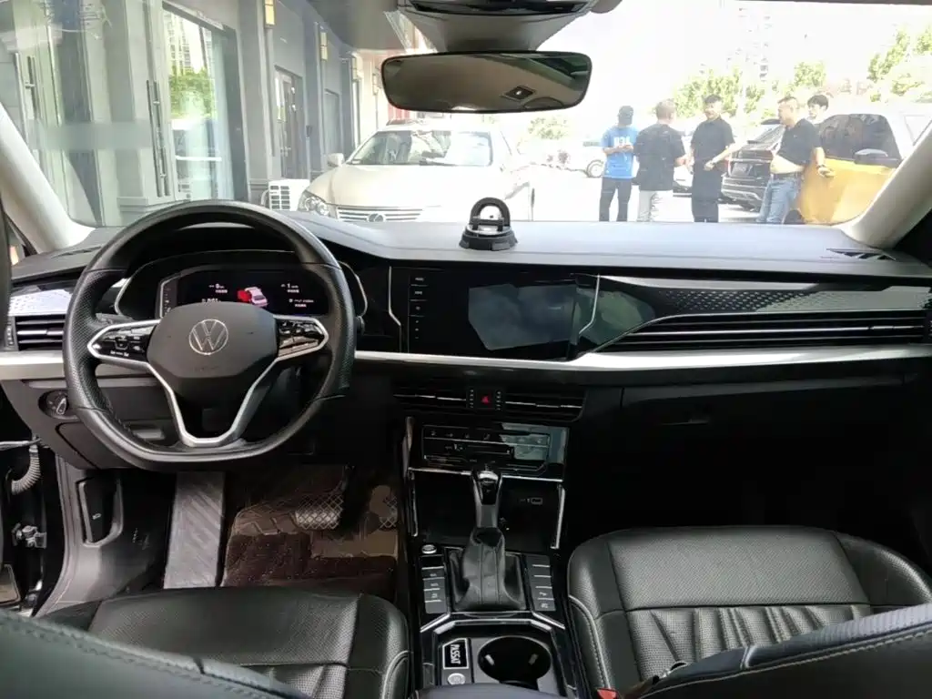 Volkswagen Passat — миниатюра 10
