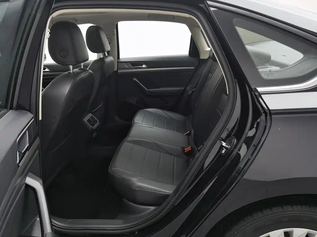 Volkswagen Lavida — миниатюра 15