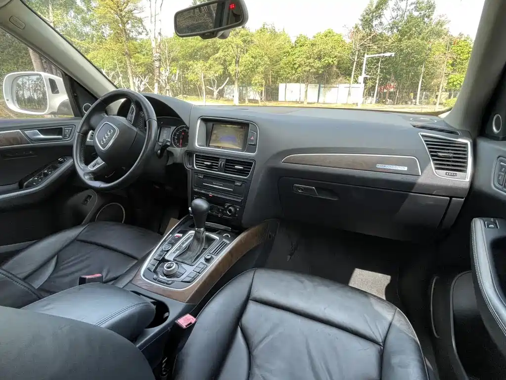 Audi Q5 (Import) — миниатюра 6