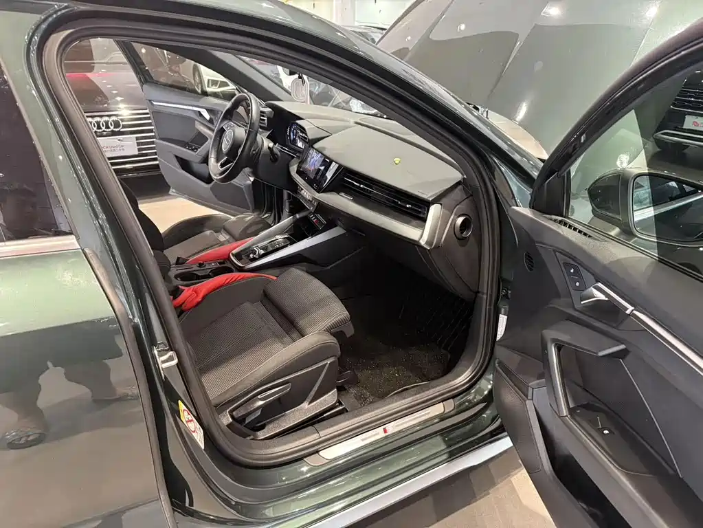 Audi A3 — миниатюра 9