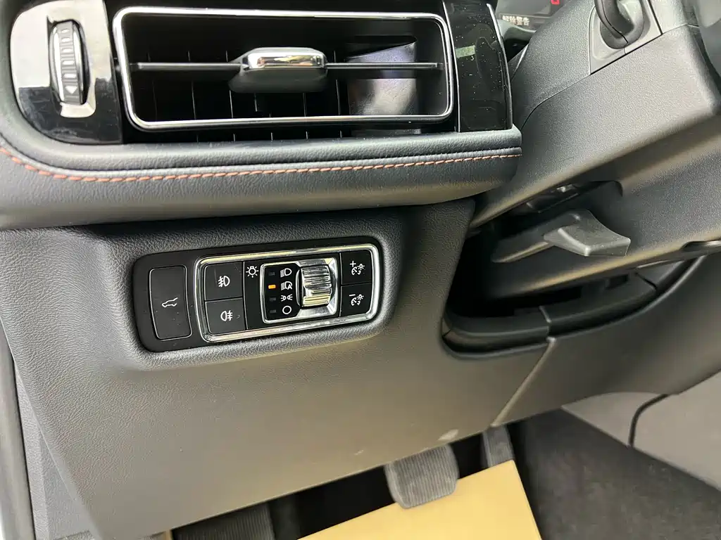 Lincoln Aviator 2023 3.0T V6 Premium мест